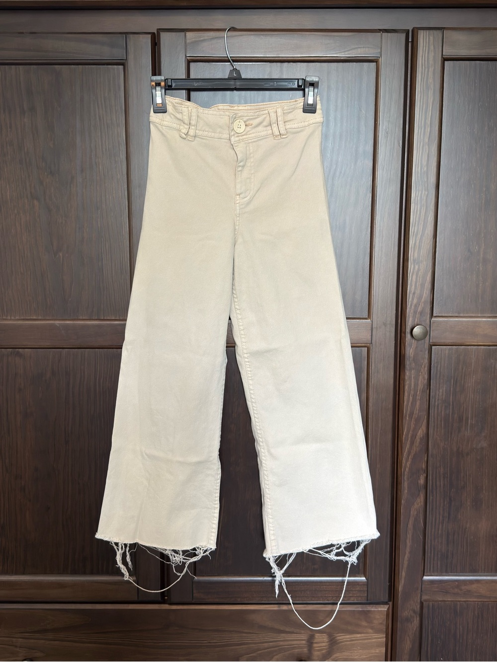 Zara Girls Ivory Wide Leg Cropped Jeans Raw Hem Size 10